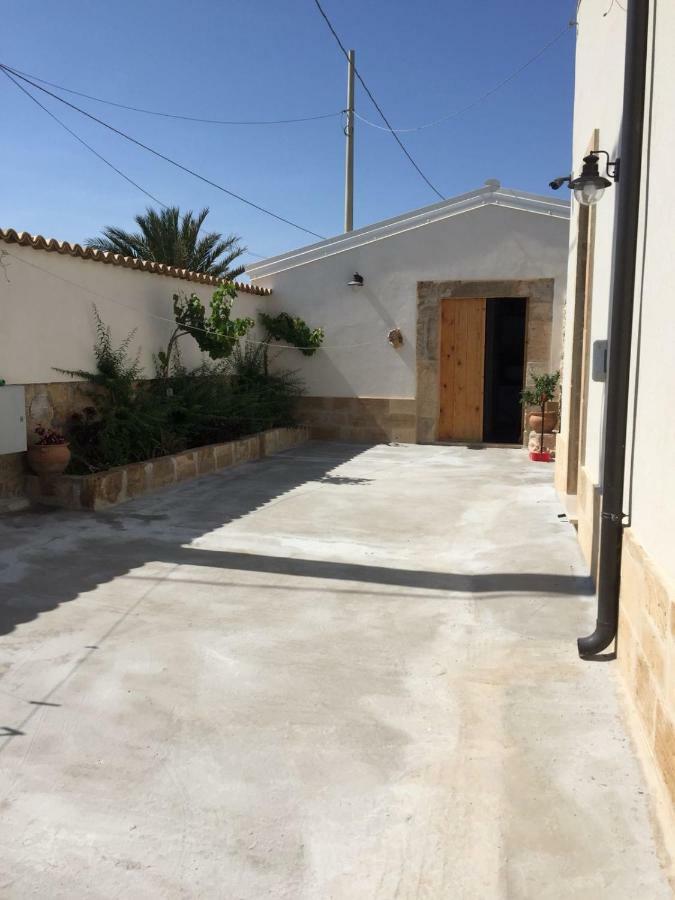 马尔扎梅米Casa Le Gebbie别墅 外观 照片
